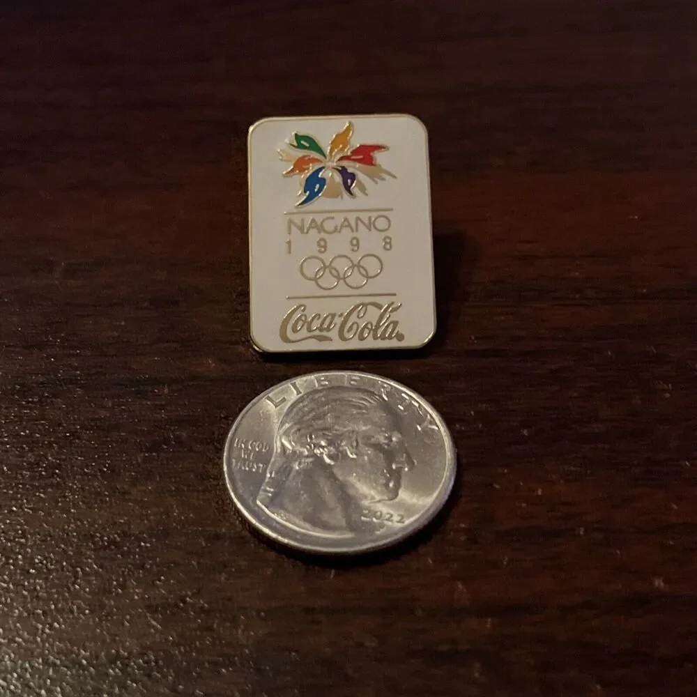 Vintage Coca-Cola Coke 1998 Nagano Winter Olympics Lapel Hat Pin‎